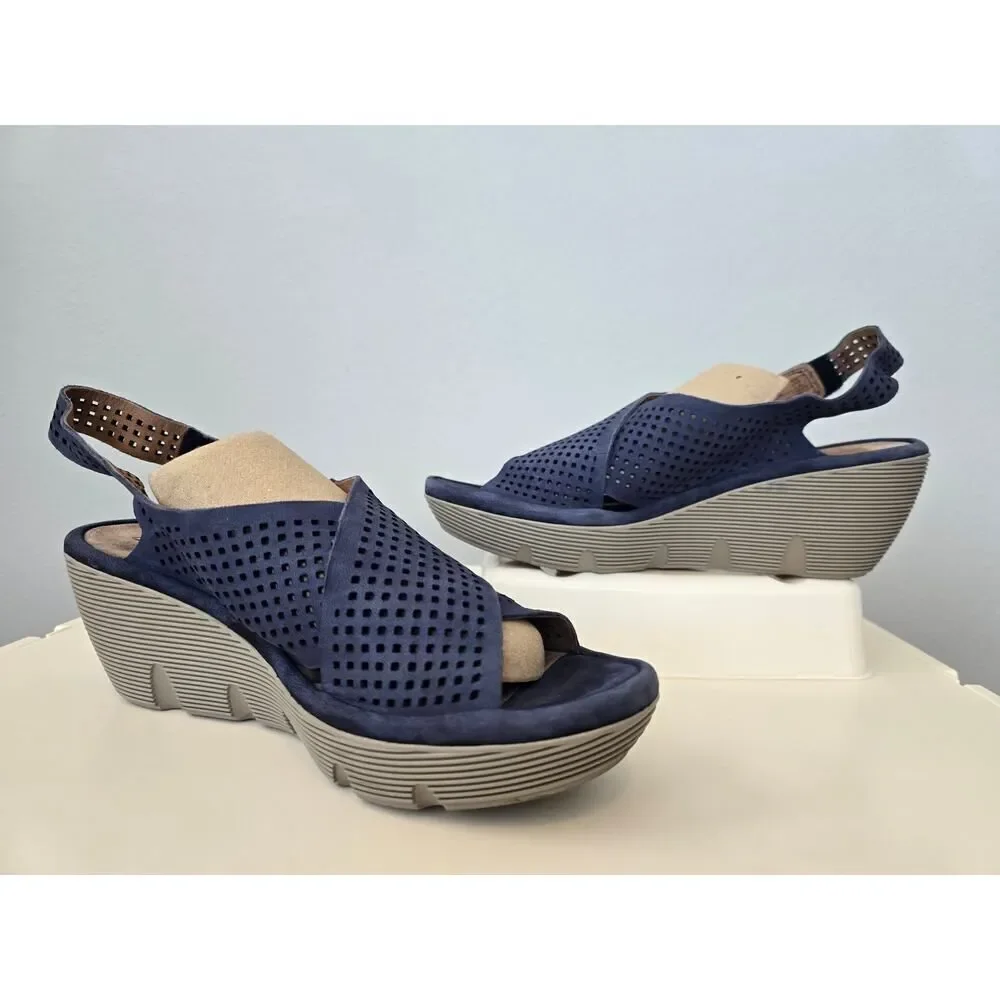 Clarks Artisan Suede Wedge Sandals Size 10 Blue Slingback Peep Toe Comfy